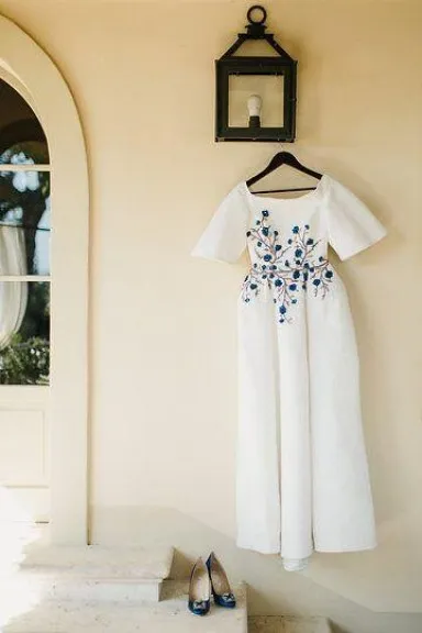 Hochzeitskleid Bateau Stickerei Romantisches Halbarm Brautkleid Twa4832